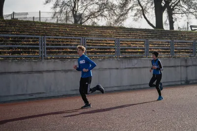 Mikulášský běh 2024 na atletickém stadionu Hvězda Pardubice 66