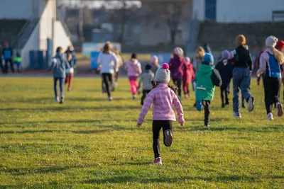 Mikulášský běh 2024 na atletickém stadionu Hvězda Pardubice 78