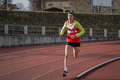 Mikulášský běh 2024 na atletickém stadionu Hvězda Pardubice 126