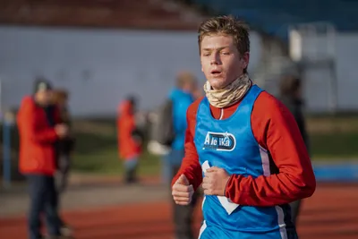 Mikulášský běh 2024 na atletickém stadionu Hvězda Pardubice 135