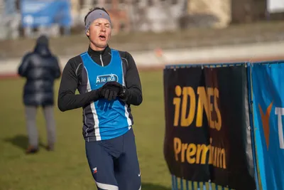 Mikulášský běh 2024 na atletickém stadionu Hvězda Pardubice 143