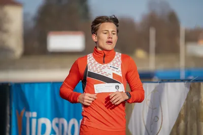 Mikulášský běh 2024 na atletickém stadionu Hvězda Pardubice 149