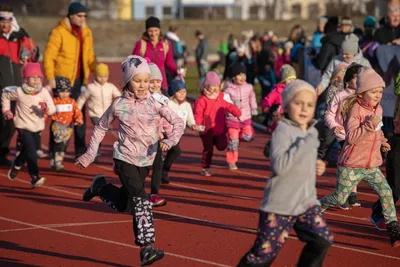 Mikulášský běh 2024 na atletickém stadionu Hvězda Pardubice 156