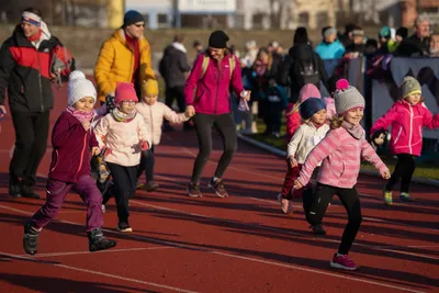 Mikulášský běh 2024 na atletickém stadionu Hvězda Pardubice 167
