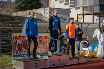 Mikulášský běh 2024 na atletickém stadionu Hvězda Pardubice 172