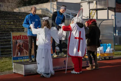 Mikulášský běh 2024 na atletickém stadionu Hvězda Pardubice 174