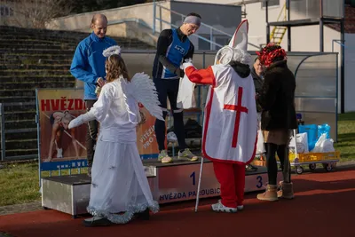 Mikulášský běh 2024 na atletickém stadionu Hvězda Pardubice 175