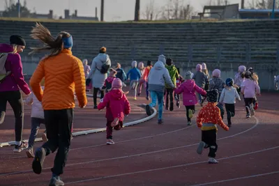 Mikulášský běh 2024 na atletickém stadionu Hvězda Pardubice 178