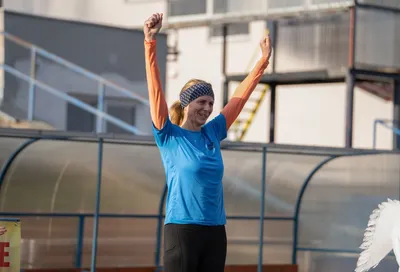 Mikulášský běh 2024 na atletickém stadionu Hvězda Pardubice 180