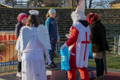 Mikulášský běh 2024 na atletickém stadionu Hvězda Pardubice 204