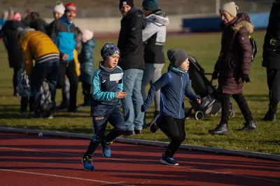Mikulášský běh 2024 na atletickém stadionu Hvězda Pardubice 215