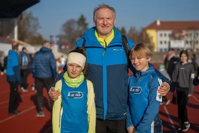 Mikulášský běh 2024 na atletickém stadionu Hvězda Pardubice 252