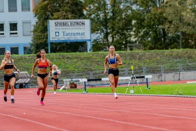 Mistrovství čech na atletickém stadionu Hvězda Pardubice 3
