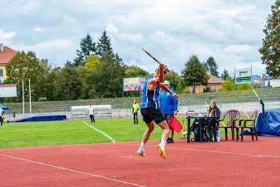 Mistrovství čech na atletickém stadionu Hvězda Pardubice 6