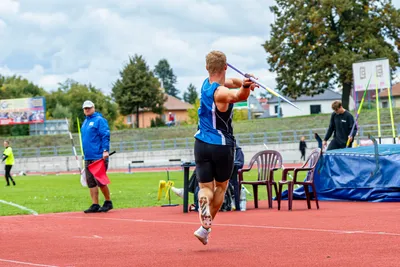 Mistrovství čech na atletickém stadionu Hvězda Pardubice 9