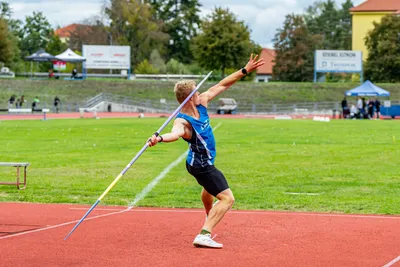 Mistrovství čech na atletickém stadionu Hvězda Pardubice 15