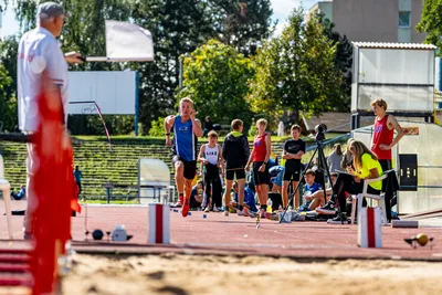 Mistrovství čech na atletickém stadionu Hvězda Pardubice 56