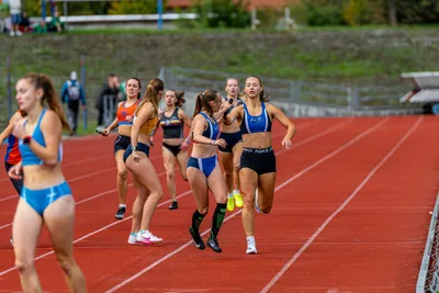 Mistrovství čech na atletickém stadionu Hvězda Pardubice 79