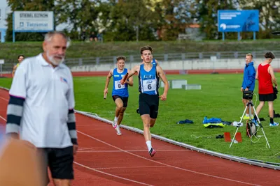 Mistrovství čech na atletickém stadionu Hvězda Pardubice 86