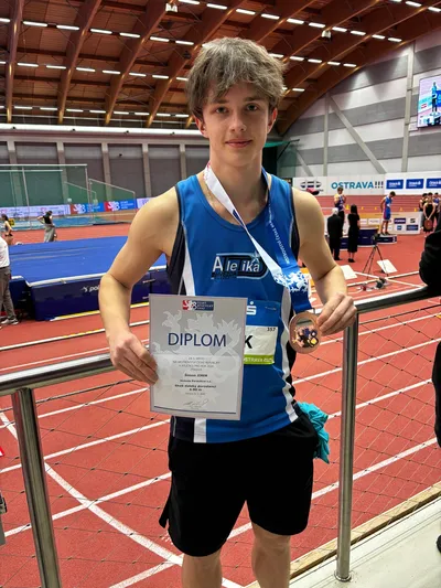 Šimon Jirek dálka Hvězda Pardubice atletika