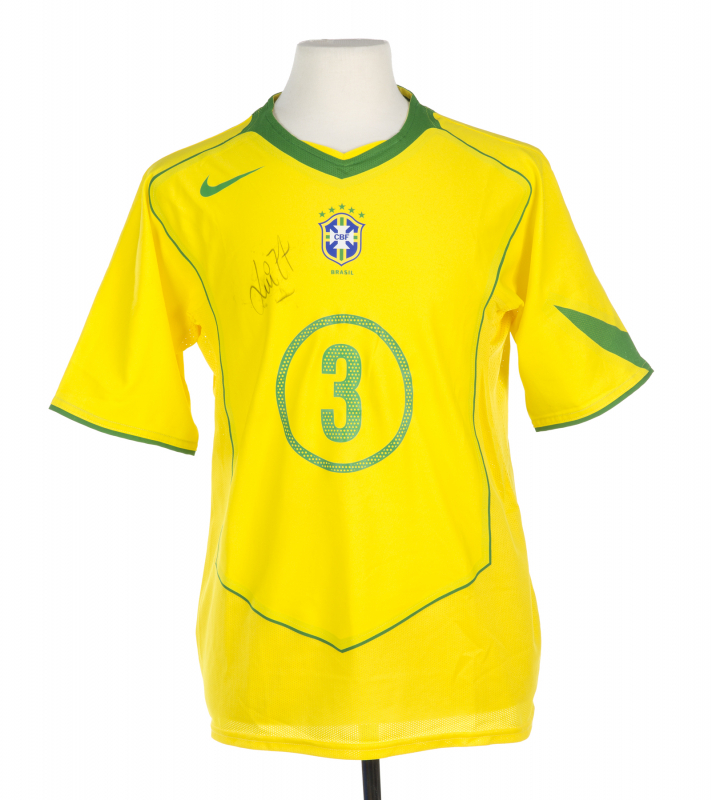 LUISÃO 2004 COPA AMÉRICA BRAZIL MATCH WORN AND SIGNED JERSEY