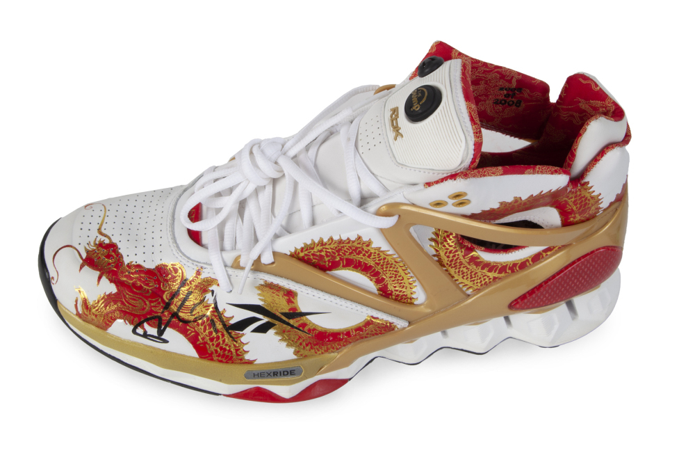 PELÉ FOUNDATION: YAO MING SIGNED REEBOK PUMP LIMITED EDITION