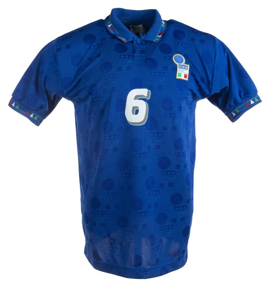 1994年アメリカ大会Italy BARESI 6 サッカー ユニフォームです。 FRANCO BARESI SIGNED 1994 WORLD CUP MATCH WORN ITALY SHIRT