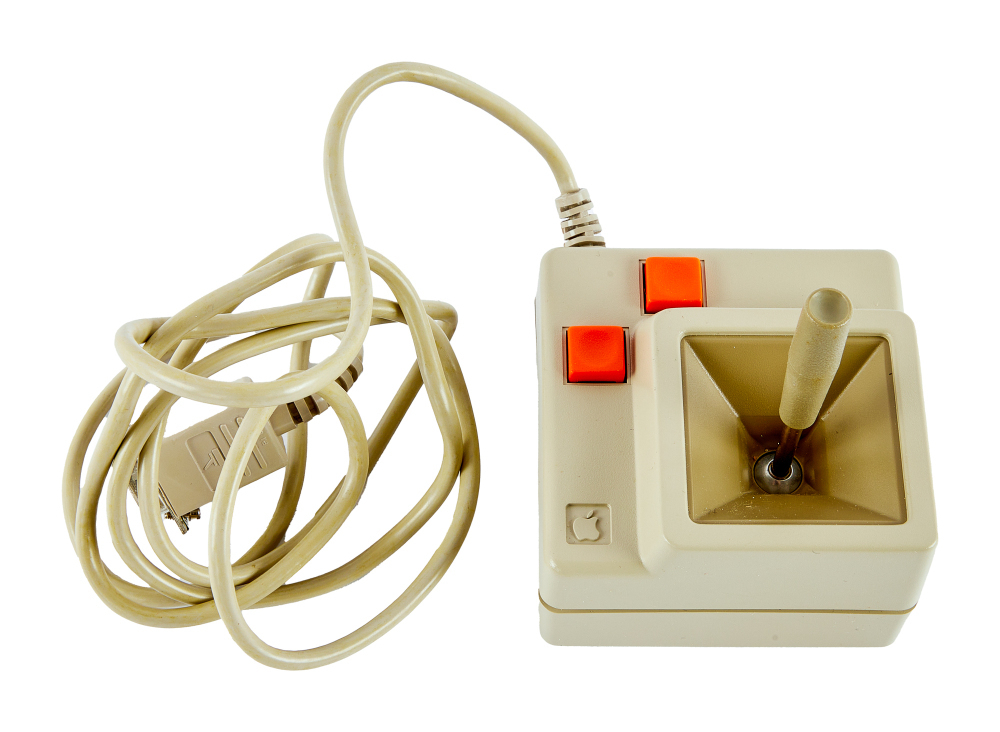 APPLE: 1983-1984 "APPLE IIE" AND "APPLE IIC" JOYSTICK