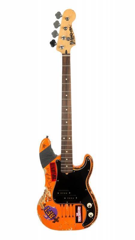GREEN DAY'S MIKE DIRNT'S STAGE USED FENDER PRECISION BASS GUITAR