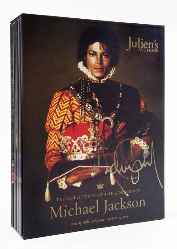MICHAEL JACKSON SIGNED JULIEN'S AUCTIONS BOX SET