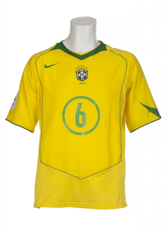 ROBERTO CARLOS BRAZIL NATIONAL TEAM MATCH WORN JERSEY