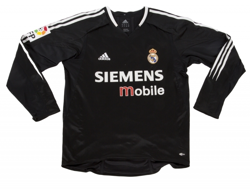 DAVID BECKHAM 2004 REAL MADRID MATCH WORN JERSEY