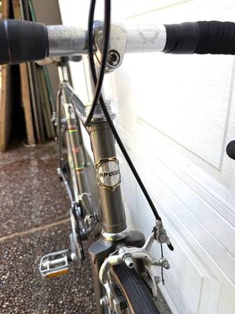 Vintage Apollo Road Bike