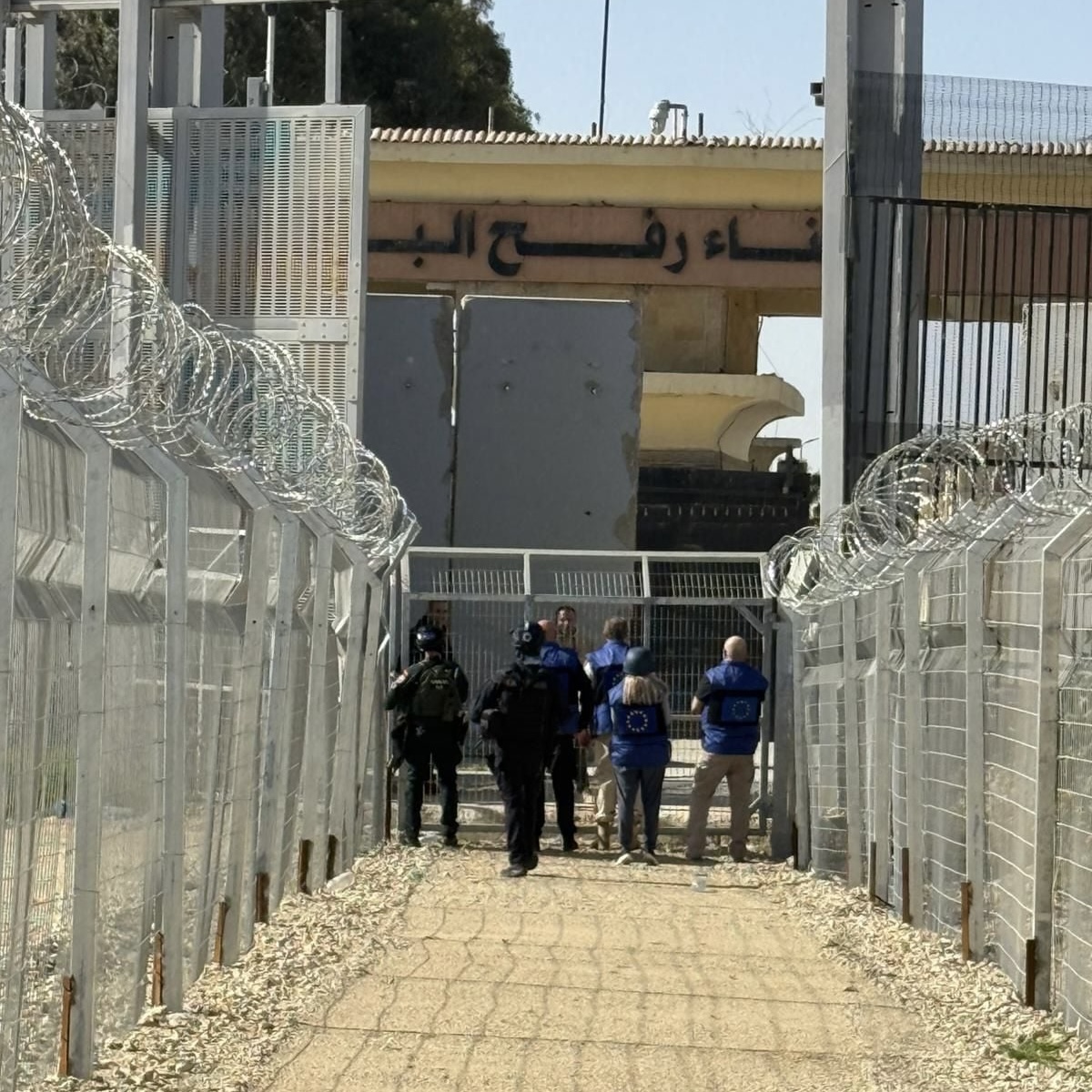 Palestinian Man Arrested at Rafah Crossing After Its Reopening