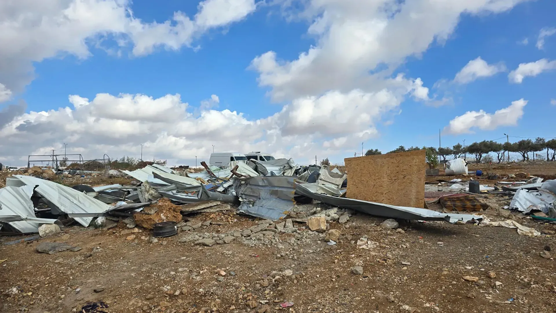 Israel Demolishes Industrial Structures, Bulldozes Land Northeast of Jerusalem