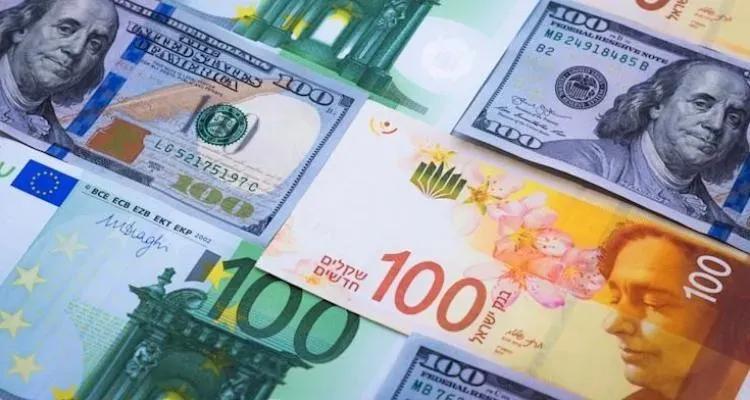 أسعار صرف العملات مقابل الشيكل اليوم الجمعة
