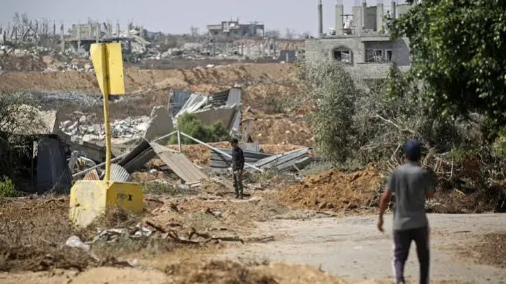 قوة إسرائيلية خاصة تختطف مواطنين شرقي دير البلح