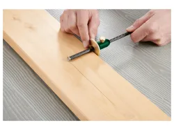 PARKSIDE® Streichmaß Anschlaglineal Anschlag- und Bohrhilfe Selbstzentrierende Dübelvorrichtung 14598 3744