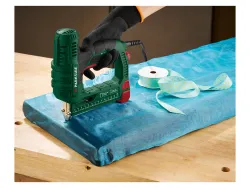 PARKSIDE® Elektrotacker PET 25 C3 15916 4086