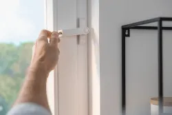 ABUS Fensterzusatzschloss 2410 24498 7549