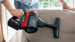 BOSCH Akku-Stielstaubsauger Unlimited Serie 7 BKS711PET 8768 2522