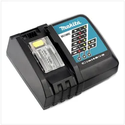 Makita Power Source Kit mit BL1830B und DC18RC 35196 10591