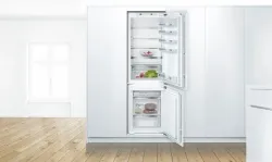 BOSCH Einbaukühlgefrierkombination KIS86AFE0 4242005188536