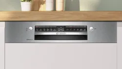 BOSCH teilintegrierbarer Geschirrspüler Serie 4 SMI4ECS28E 9570 2632