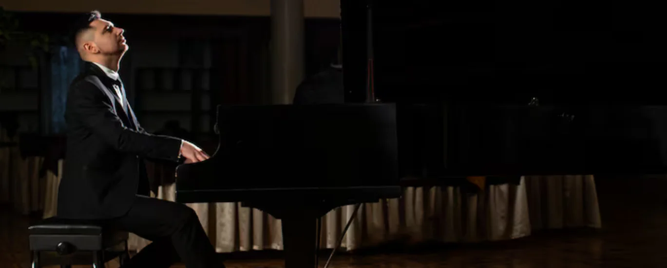 Denis Stelmakh: An Evening of Sensual Piano Music