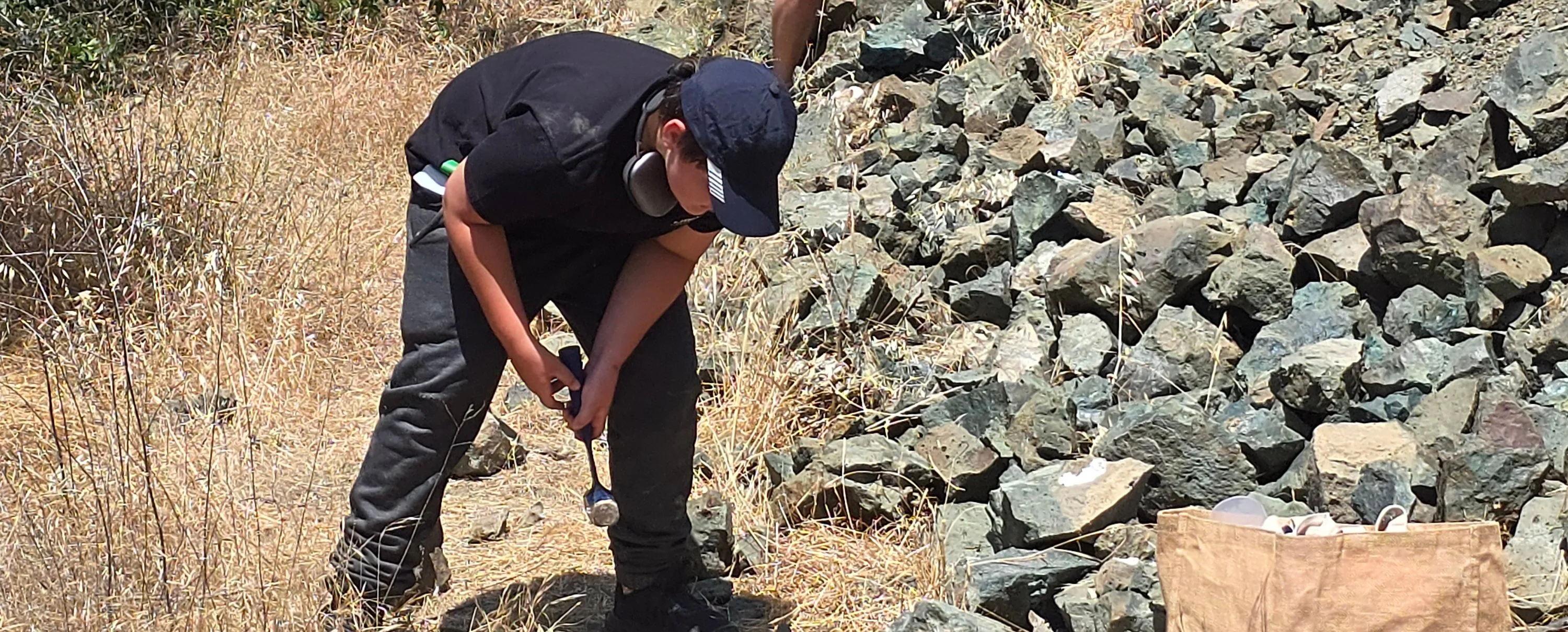 Family Geology and Crystal Hunting Expedition