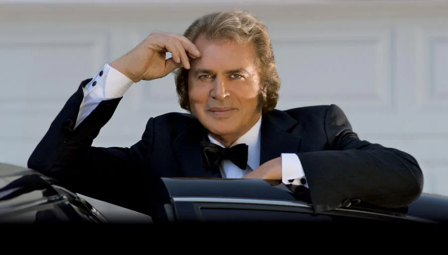 Engelbert Humperdinck live in Limassol