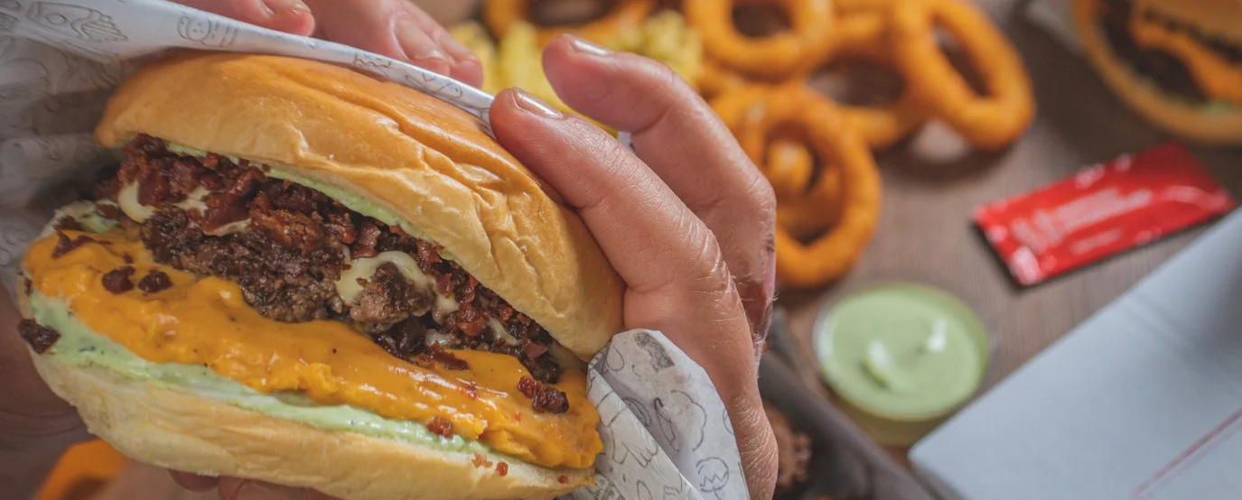 Akora Street Food Vibes: A Culinary & Musical Delight