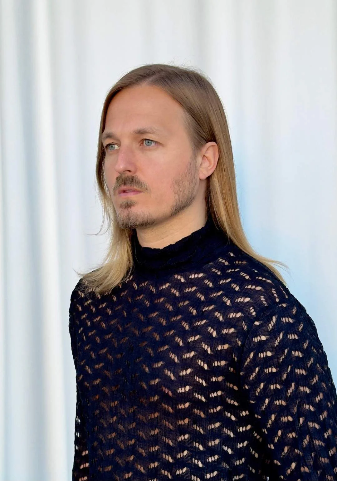 Konstantin Sibold at Mason Bar