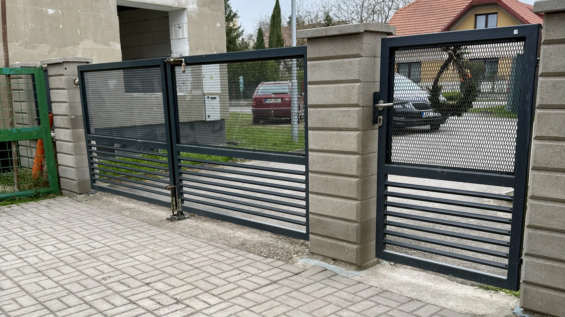 Plot, brána a branka